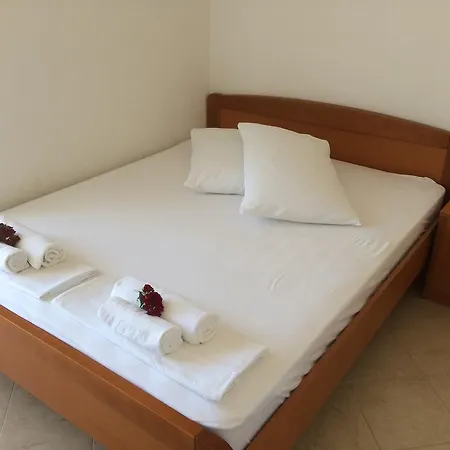 Apartment Crnjac Trogir